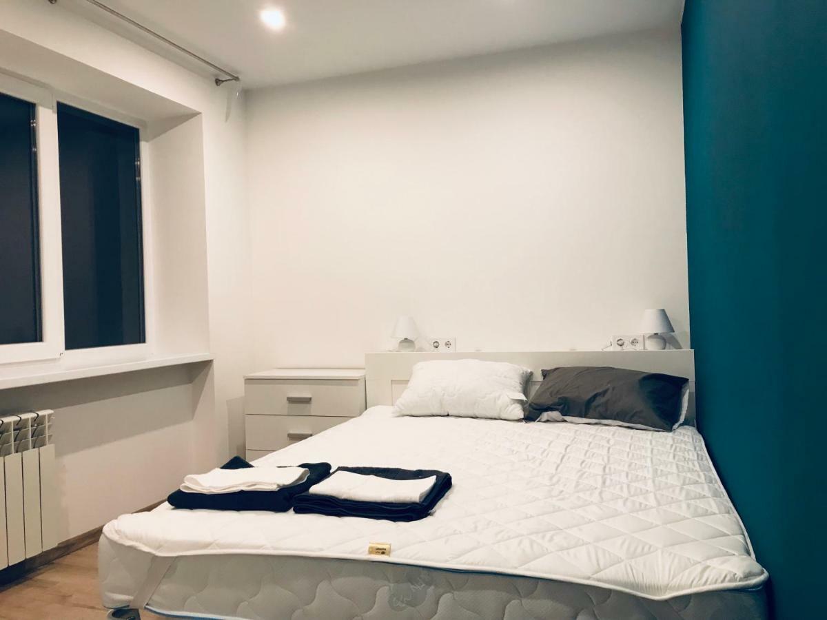 Tf Apartment Двокімнатні Апартаменти В Центрі Міста 폴타바 외부 사진